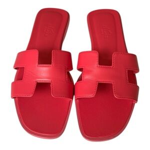 Fuschia Hermes Oran Sandals